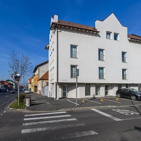 Sxb Apartments - Brasov City Center *