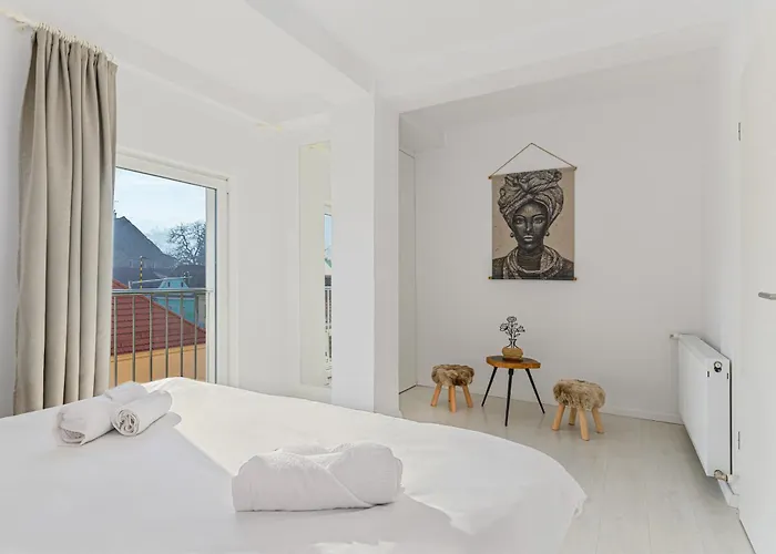 Mohost Harmony - Center